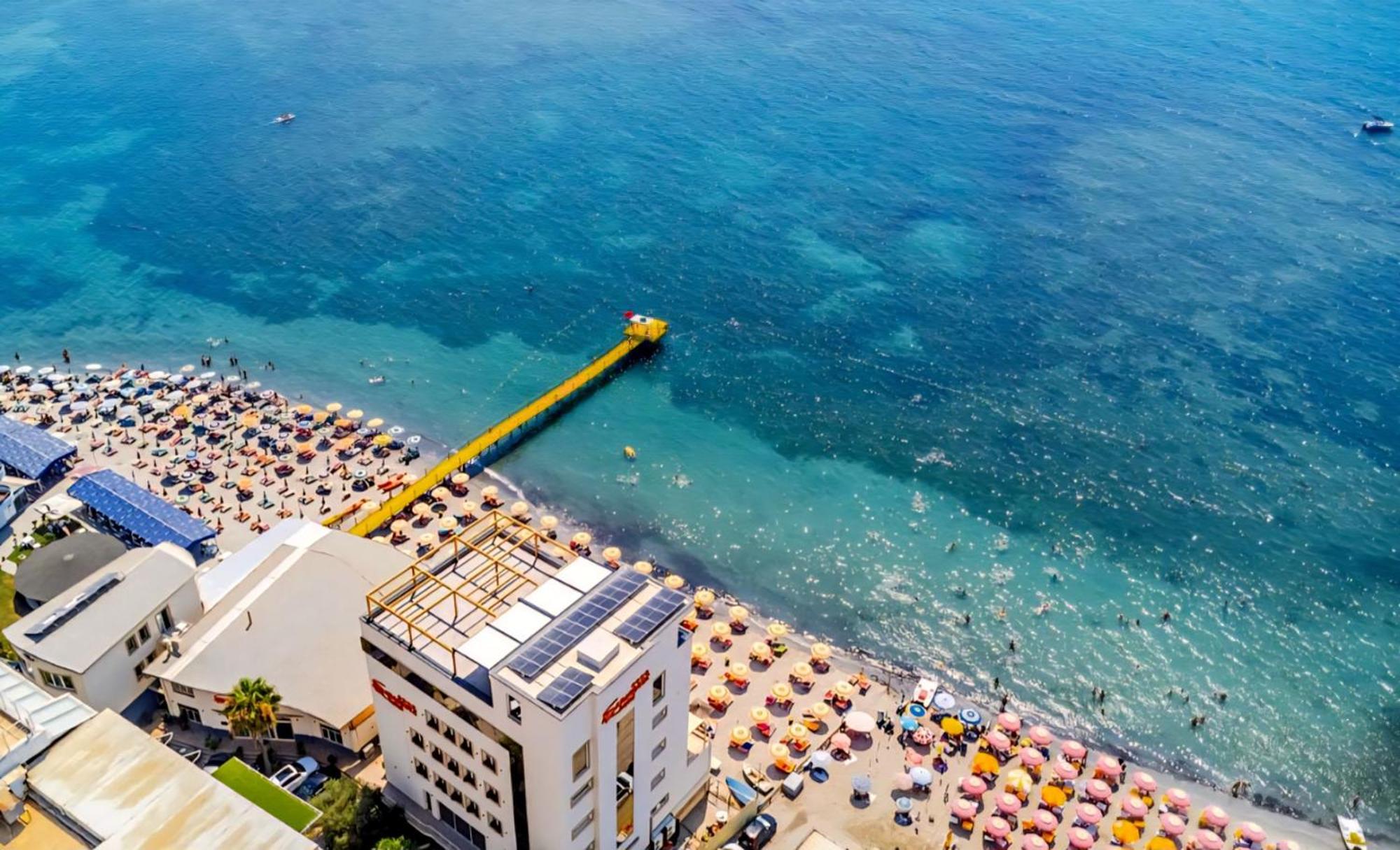Premium Beachfront Residences *